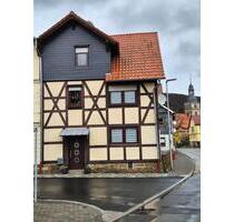 2 Wohnhäuser in Obermaßfeld - 135.000,00&nbsp;EUR Kaufpreis, ca.&nbsp; 220,00&nbsp;m&sup2; in Meiningen (PLZ: 98617)