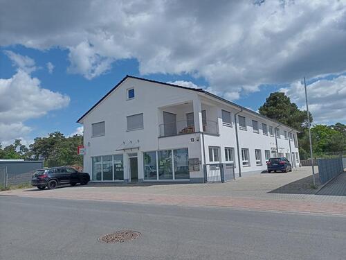 Foto - Zu Vermieten: Gewerbeimmobilie Laden 200 m² + Nebenfläche 106 m²