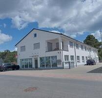 Zu Vermieten: Gewerbeimmobilie Laden 200 m² + Nebenfläche 106 m² - Pfungstadt