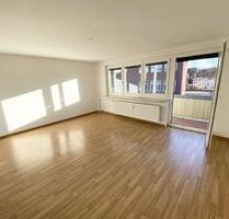 Hübsche 4-Zi.-Wohnung mit Süd-Balkon in Lauflage zur Fa. KAESER - Coburg