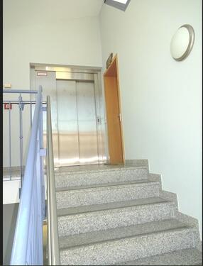 Foto - 5.5 Zimmer Dachgeschoßwohnung zur Miete in Kleinostheim