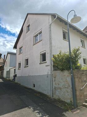 Foto - 5 Zimmer Einfamilienhaus zum Kaufen in Stadtlauringen