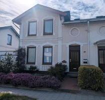 Doppelhaushälfte Holtenau - 390.000,00&nbsp;EUR Kaufpreis, ca.&nbsp; 100,00&nbsp;m&sup2; in Kiel (PLZ: 24159) Friedrichsort