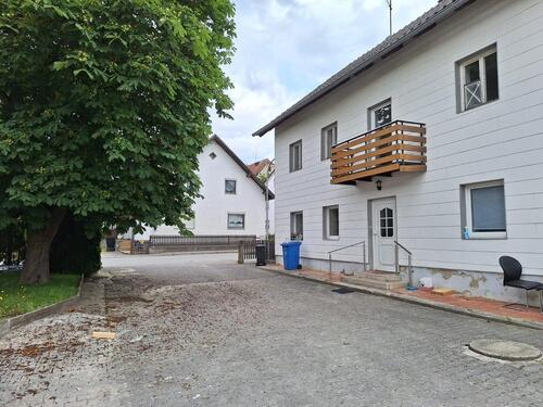 Foto - Monteurhaus - 700,00&nbsp;EUR Kaltmiete, ca.&nbsp; 160,00&nbsp;m&sup2;