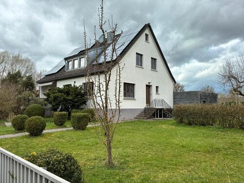 Foto - Ein Zwei Familien Haus - 369.000,00&nbsp;EUR Kaufpreis, ca.&nbsp; 172,00&nbsp;m&sup2;