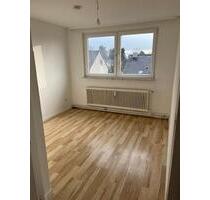 Schöne Dachgeschosswohnung in Uninähe zu vermieten - Dortmund Hombruch