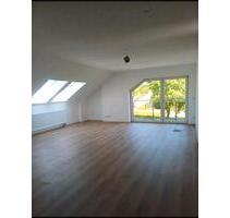 2 -Raum Wohnung zu Vermieten - 410,00&nbsp;EUR Kaltmiete, ca.&nbsp; 65,00&nbsp;m&sup2; in Aue-Bad Schlema (PLZ: 08280)