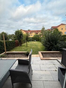 Foto - 5 Raum Wohnung Souterrain mit Terrasse und Garten
