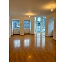 hochwertige Wohnung mit Erker und großer Dachterrasse - Brilon