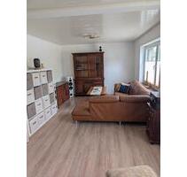 3 Zimmer Erdgeschoss Wohnung - 600,00&nbsp;EUR Kaltmiete, ca.&nbsp; 90,00&nbsp;m&sup2; in Bad Salzuflen (PLZ: 32107) Biemsen-Ahmsen