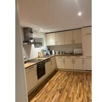 2,5-Zimmer-Erdgeschoss-Wohnung mit ca. 100 m² in Kirchwerder - Hamburg Allermöhe 2,5-Zimmer-Erdgeschoss-Wohnung mit ca. 100 m² in Kirchwerder - Hamburg Allermöhe