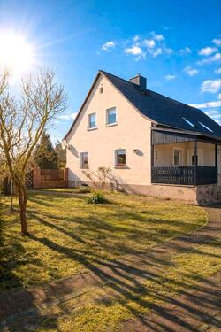 Foto - Doppelhaushälfte mit großem Garten und Ausbaureserve Vierraden