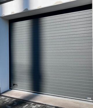 Foto - ATTRAKTIVE GEWERBEHALLE MIT AUSSTELLUNGSFLÄCHE