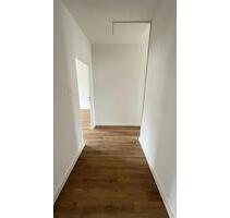 Platz für die ganze Familie - 400,00&nbsp;EUR Kaltmiete, ca.&nbsp; 62,46&nbsp;m&sup2; in Grimma (PLZ: 04668)