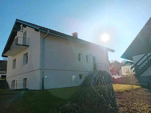 Foto - Haus zur Miete in Lenzkirch - 1.600,00&nbsp;EUR Kaltmiete, ca.&nbsp; 170,00&nbsp;m&sup2;