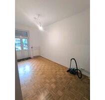 Wohnung zu vermieten - 1.350,00 EUR Kaltmiete, in Frankfurt am Main (PLZ: 60489) Rödelheim