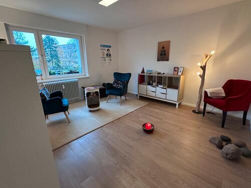 Foto - Heller Praxisraum zur alleinigen Nutzung (Frankfurt Dornbusch)