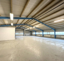 Hallen Produktion Lager & Stellfläche zu vermieten - Freren