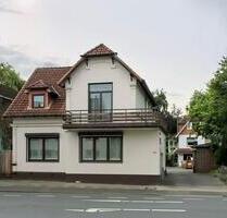 Einfamilienhaus mit freistehender Lagerhalle - Kölln-Reisiek