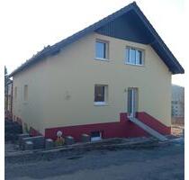 Großzügige 5‑Zimmer Wohnung mit Terrasse im Garten in Wasungen