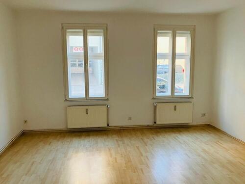 Foto - großzügige 1-Raumwohnung mit Wannenbad & Terasse, zentral gelegen