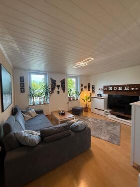 Foto - 3-Zimmer-Wohnung–85m² –750€ kalt (Küche muss übernommen werden)