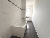 Foto - +++Neu saniert mit neuem Bad+++