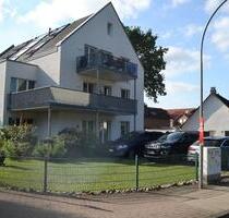 Vollständig renovierte Erdgeschoss Maisonette Wohnung mit großer Terrasse und Souterrain - Neu Wulmstorf