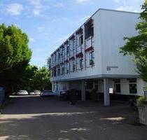 Leichte Fabrikation, Büro und Schulung - Esslingen am Neckar Pliensauvorstadt