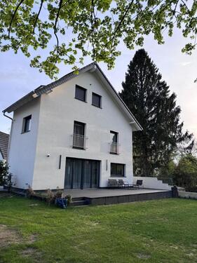 Foto - Freistehendes KfW-40+ Haus von 2024 in ruhiger Lage