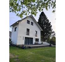 Freistehendes KfW-40+ Haus von 2024 in ruhiger Lage - Solingen Wald