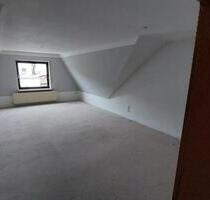 Helle großzügige DG Wohnung in Waldkappel Stadtmitte