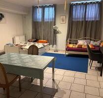 3 Zimmer Küche Bad Wohnung Nähe Hahn Airport zu Vermieten - Büchenbeuren