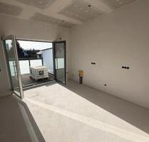 Erstbezug: moderne 2 Zimmer DG-Wohnung OberahrainEssenbach