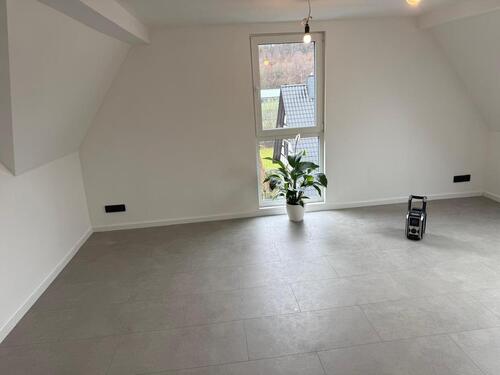 Foto - 1 Zimmer Dachgeschoßwohnung zur Miete in Kreuztal