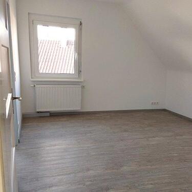 Foto - 4 Zimmer Dachgeschoßwohnung zur Miete in Stuttgart