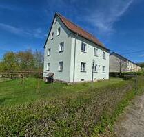 Renovierte 4-Zimmerwohnung mit guter Verkehrsanbindung bei Nossen