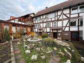 Foto - Zweifamilienhaus mit Einliegerwohnung direkt in Körle