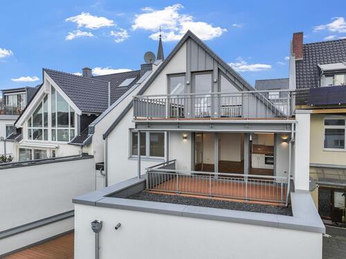 Foto - Hochwertige 3-Zimmer-Wohnung mit Sonnenbalkon und Einbauküche im Zentrum Bad Honnefs - neuwertig!