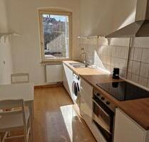 WG-geeignet, frisch renoviert, 2-Zimmer-Wohnung mit Balkon - Nürnberg Sankt Leonhard