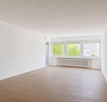 Frisch sanierte 3-Zimmer-Wohnung mit großzügiger Loggia - Bergisch Gladbach Gronau