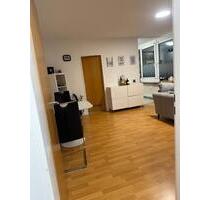 Schöne & helle 2-Zimmer-Wohnung in Sindelfingen zu verkaufen