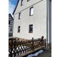 Haus zu verkaufen - 95.000,00&nbsp;EUR Kaufpreis, ca.&nbsp; 142,00&nbsp;m&sup2; in Schmalkalden (PLZ: 98574)