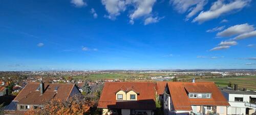 Foto - 180 ° Fernsicht inklusive, 4 Zimmerwohnung und Süd-West-Balkon