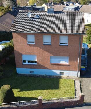 Foto - Freistehendes Einfamilien-Zweifamilienhaus - vielseitig nutzbar