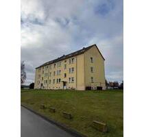 geräumige 3 Raum Wohnung mit Balkon in Burow