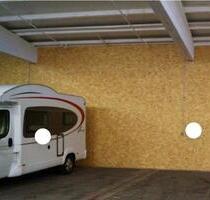 Überdachter und trockener Stellplatz Bootsplatz Wohnmobil - Aulendorf