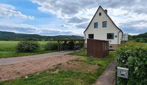 Foto - freistehendes Einfamilienhaus in Alleinlage mit großem Garten