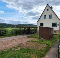 freistehendes Einfamilienhaus in Alleinlage mit großem Garten - Wanfried