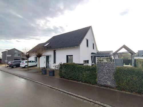 Foto - 7 Zimmer Einfamilienhaus zum Kaufen in Langenau